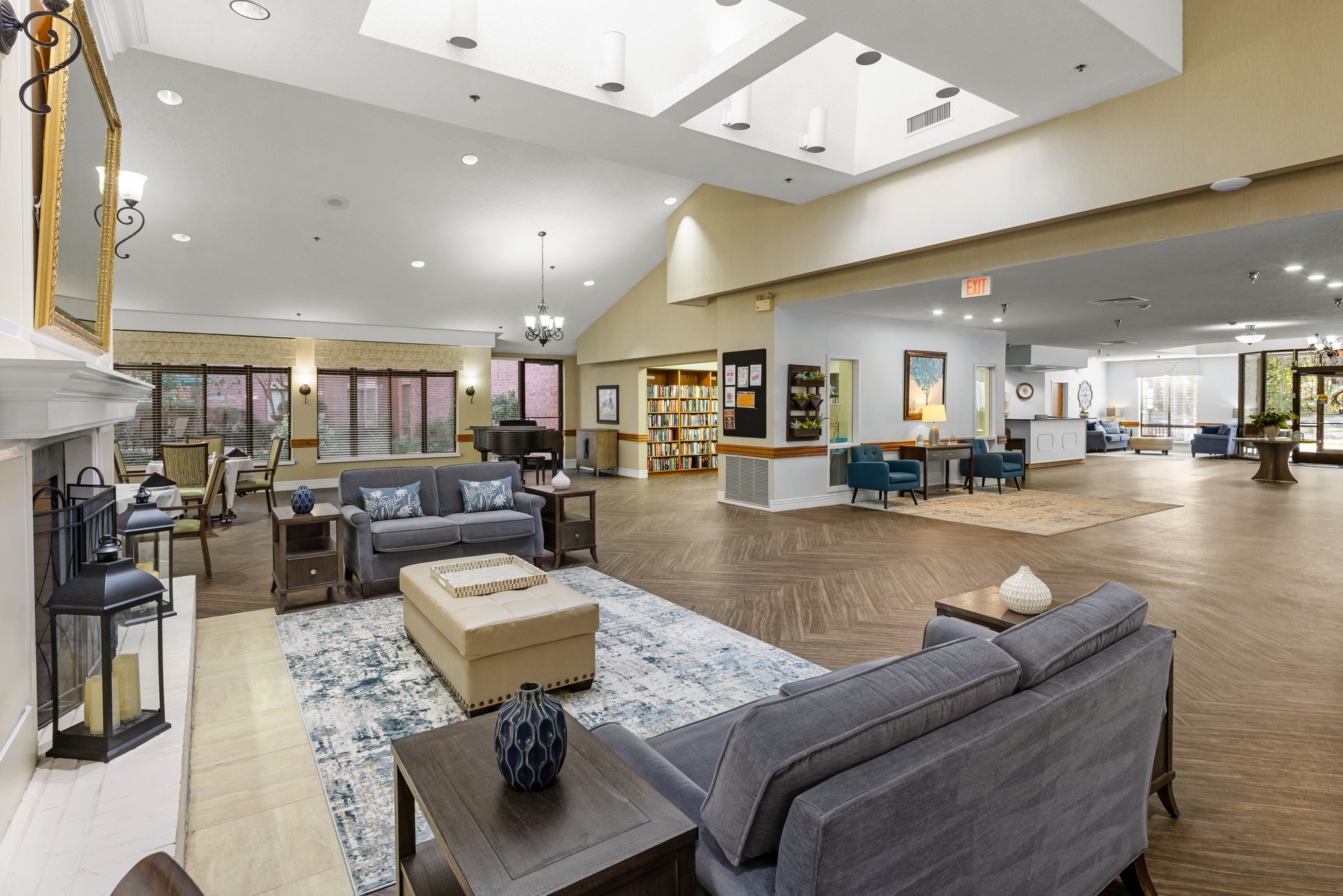 Independence-Village-of-Olde-Raleigh-IV-021 Common Area-1