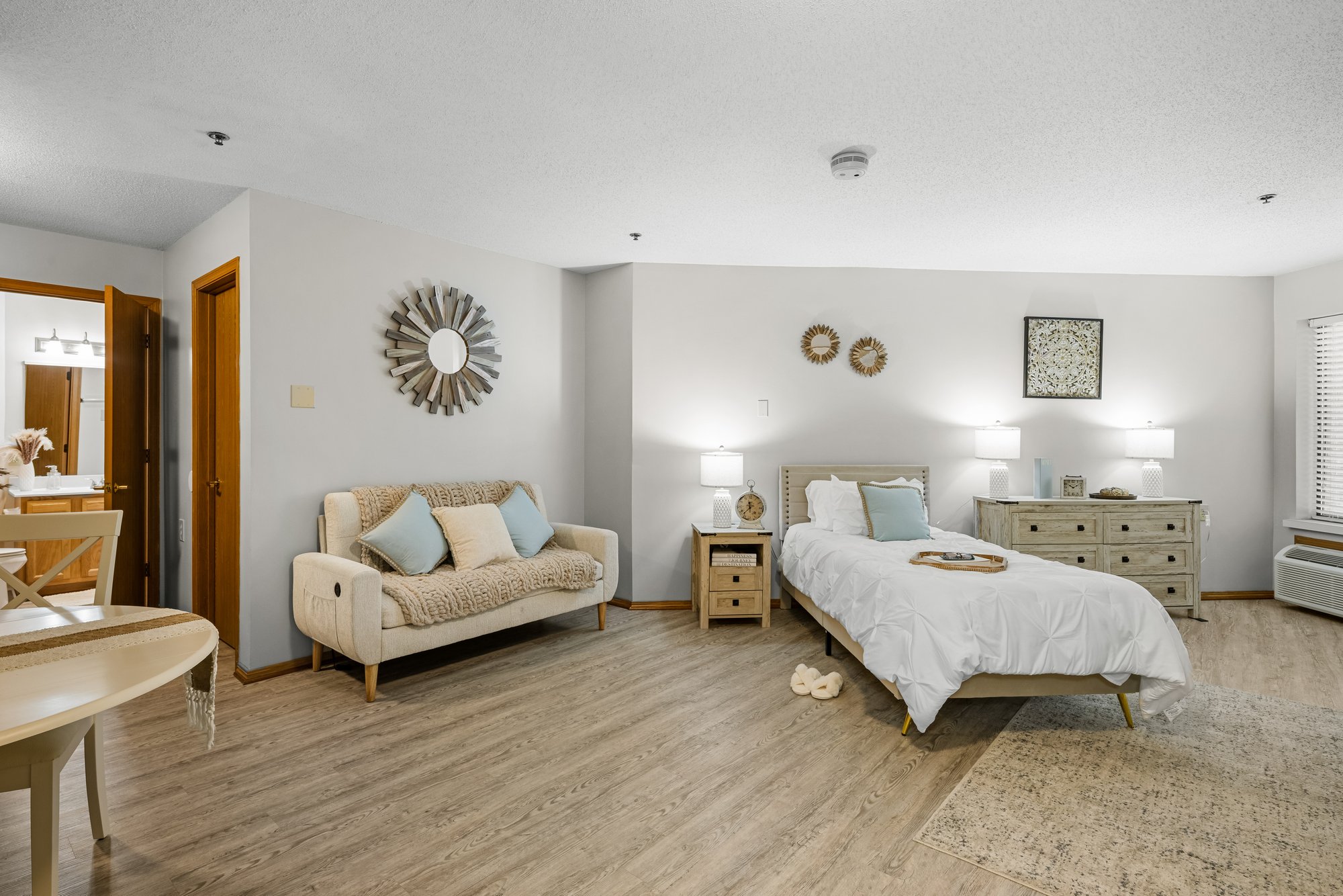 Independence-Village-of-Olde-Raleigh-IV-040 Bedroom in our Studio Apartment Home-1